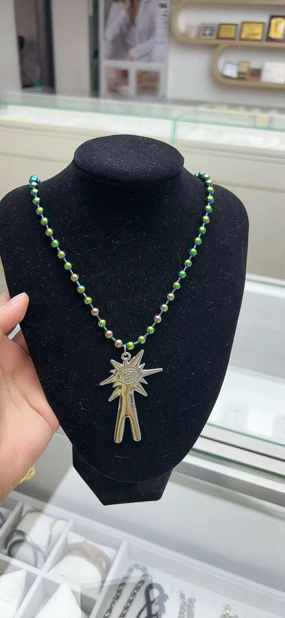 Iridescent Motif Chain !
